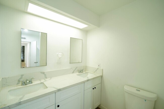 Building Photo - 6304 Riley Way