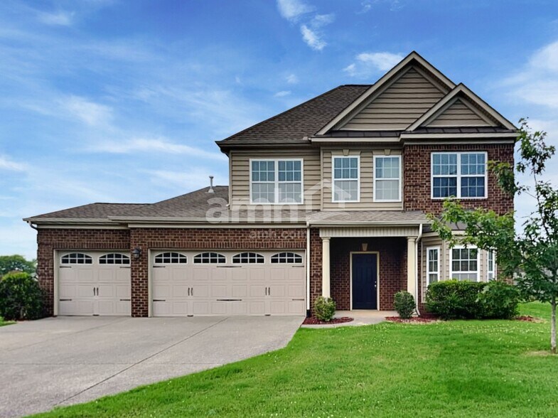 Primary Photo - 1007 Middleton Ln