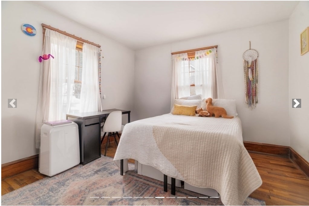 Building Photo - 12 Upland Rd