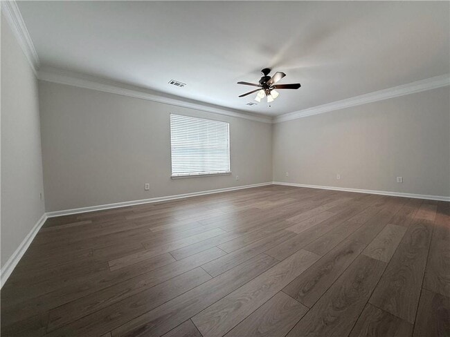 Building Photo - 3080 Centerglen Ln