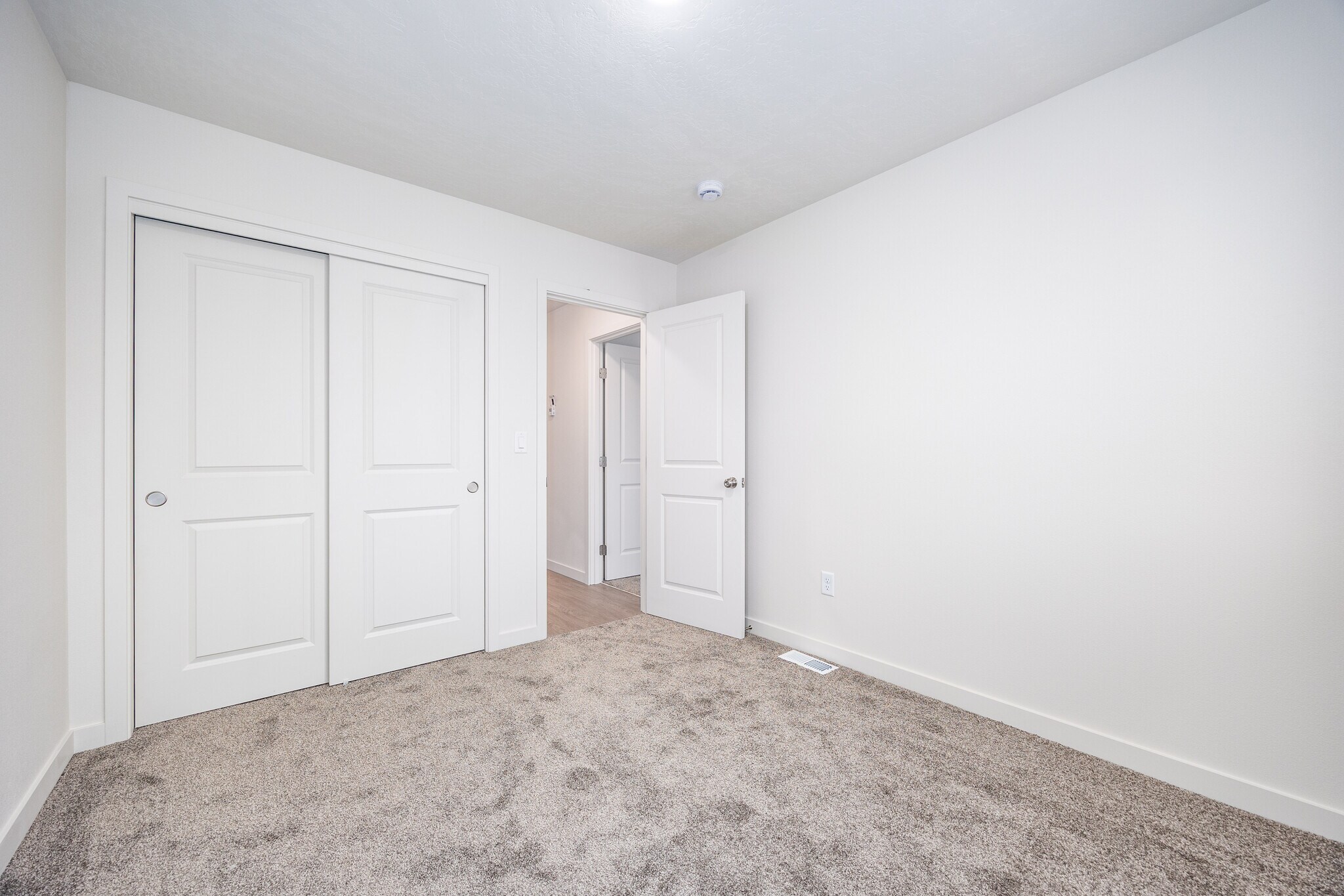 Building Photo - 20 S Volland St