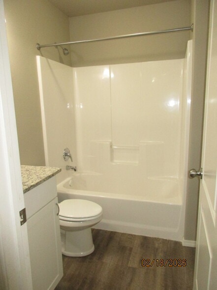 Building Photo - 4903 Town Vu Rd