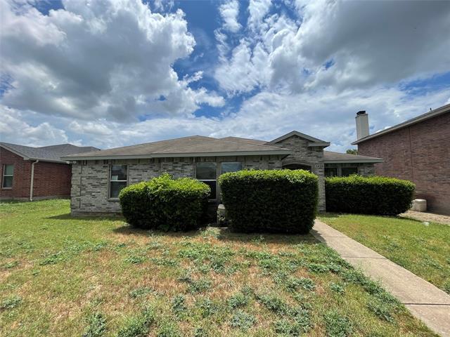 Building Photo - 1420 Bumble Bee Dr