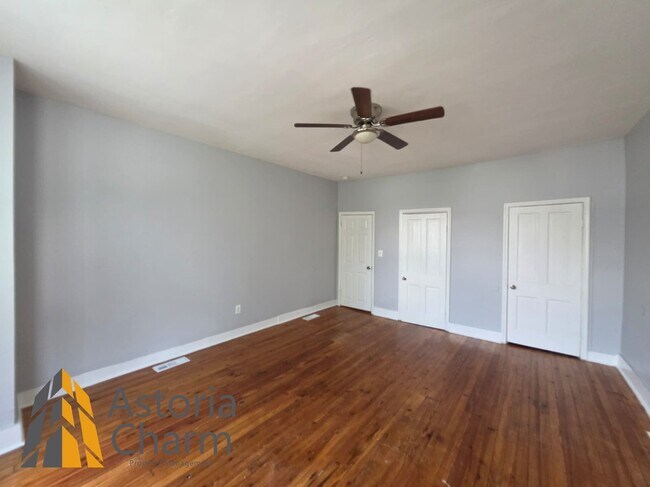 Building Photo - 607 E 41st St