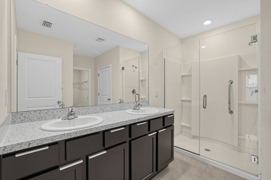 Building Photo - 34311 Jasper Stone Dr