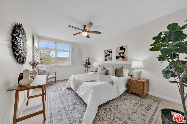 Building Photo - 900 Euclid St