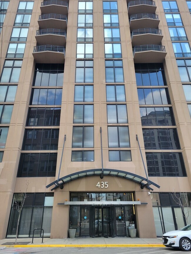 Building Photo - 435 W Erie St