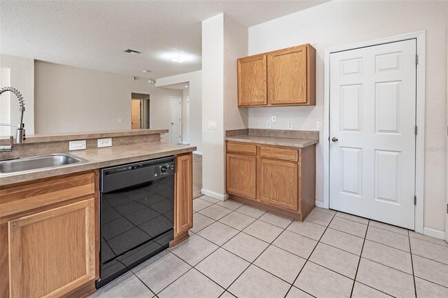 Building Photo - 5700 SW 45th St