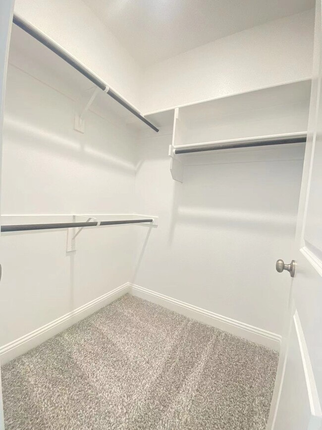 Building Photo - 1495 Perrin Ln