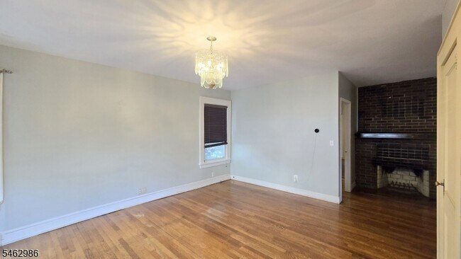 Building Photo - 21 Gould Pl