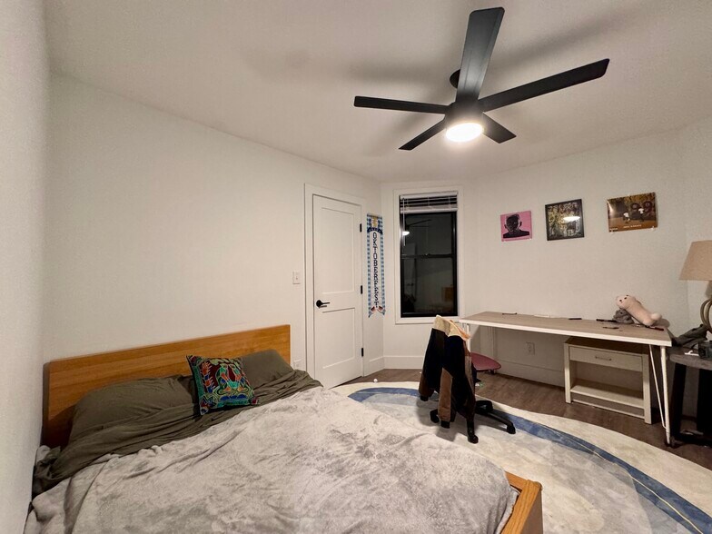 Building Photo - 1516 Tremont St