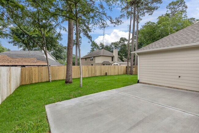 Building Photo - 11826 Briarwood Ln