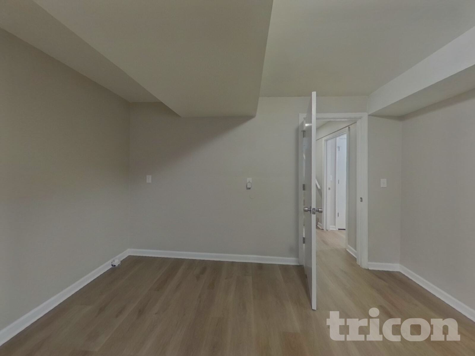 Building Photo - 1928 E Stratford Rd