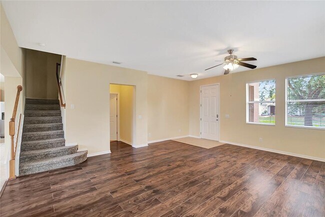 Building Photo - 6767 Waterton Dr