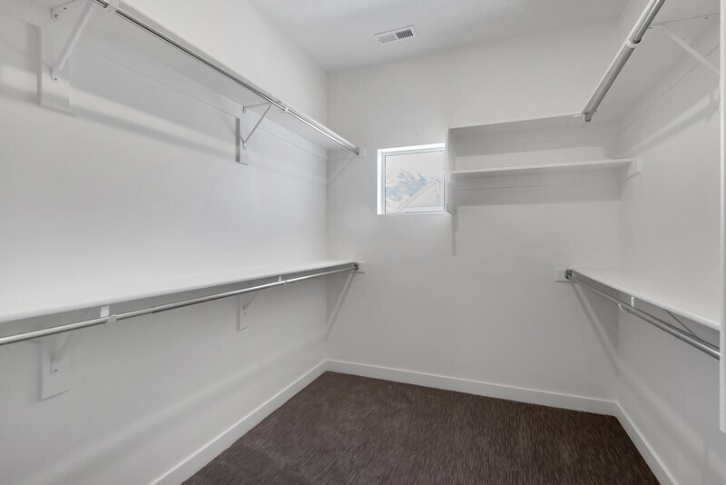 Building Photo - 9776 Caldwell Pl