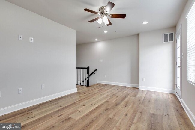 Building Photo - 7110 Druce Way