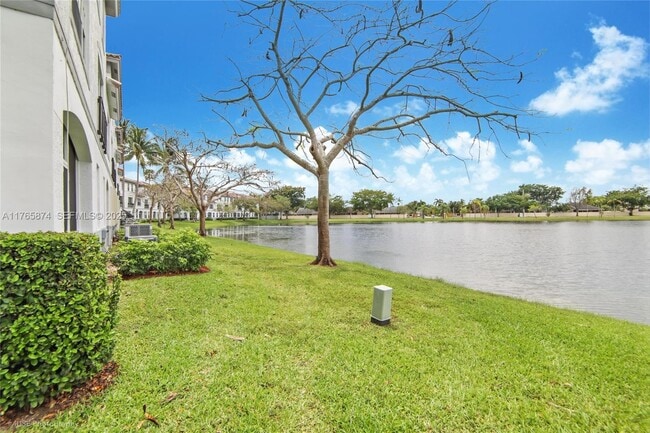 Building Photo - 745 SW 148th Ave