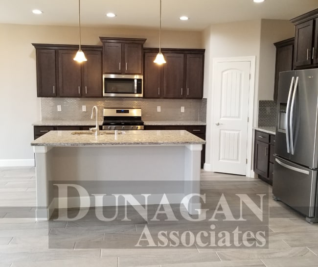 Building Photo - 401 Baler Ln