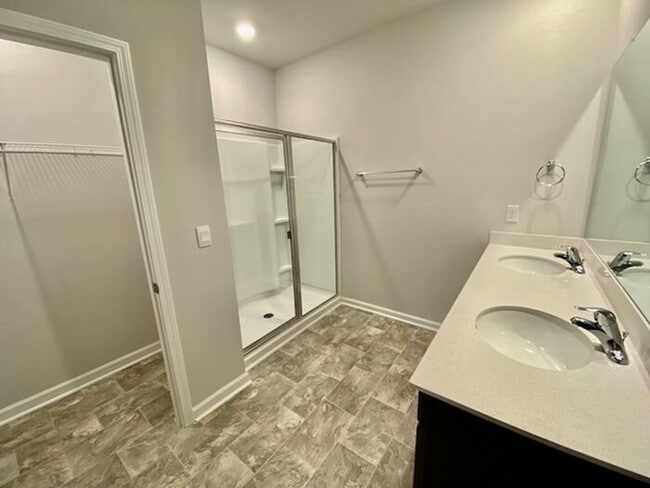 Building Photo - Coming soon in New Market