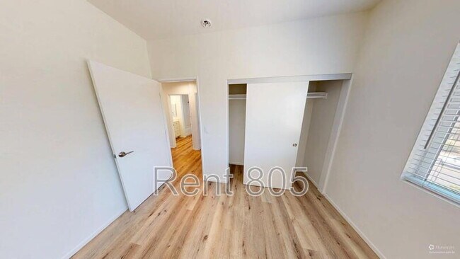 Building Photo - 4830 Terrace Ave