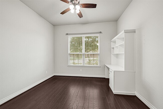 Building Photo - 5231 Pickford Grove Ln