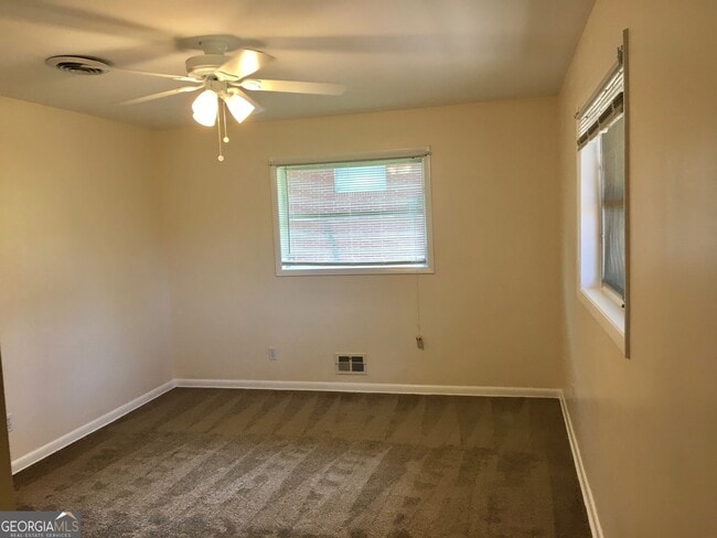 Building Photo - 2137 Galway Ln