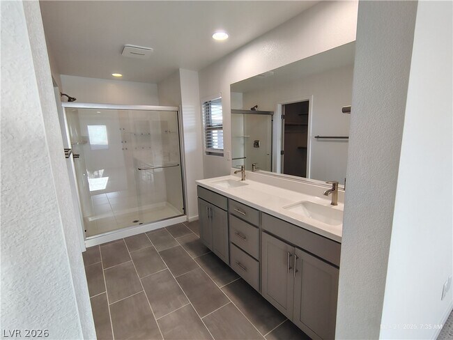 Building Photo - 9648 Sunstone Sparkle Ave