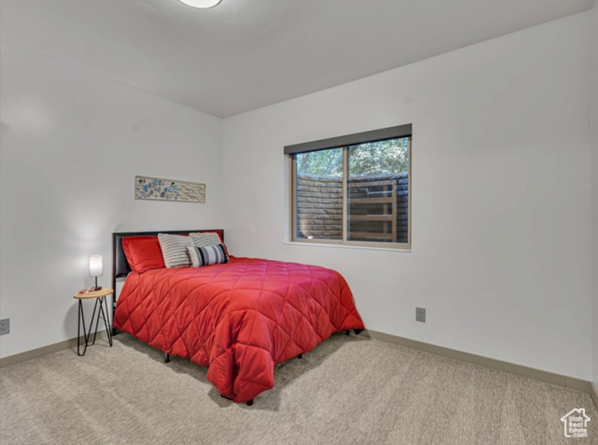 Main Bedroom - 14902 S Saddle Leaf Ct