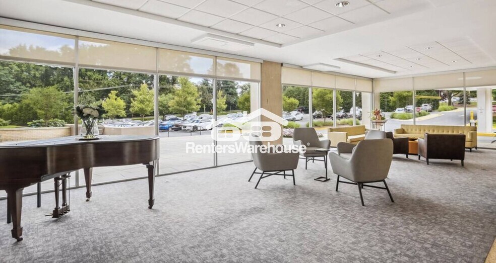 Building Photo - 10500 Rockville Pike