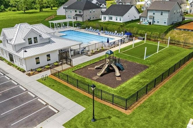 Building Photo - 5303 Spicewood Lk Dr