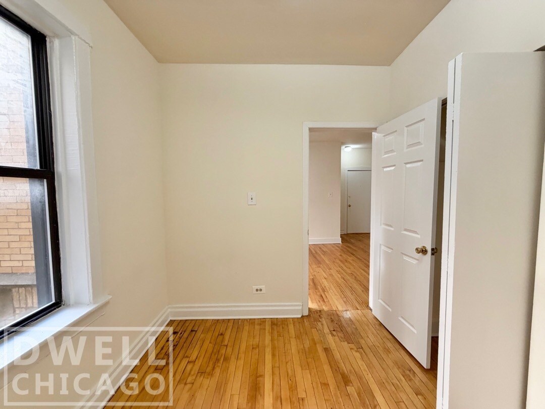 Building Photo - 1500 N Kedzie Ave