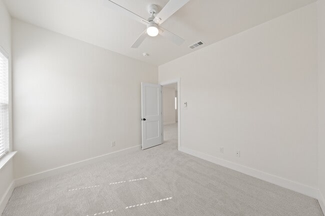 Building Photo - 6704 Abode Ave