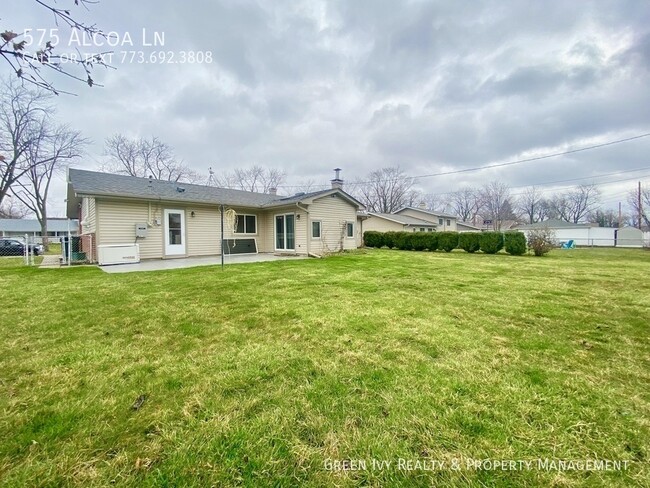 Building Photo - 575 Alcoa Ln