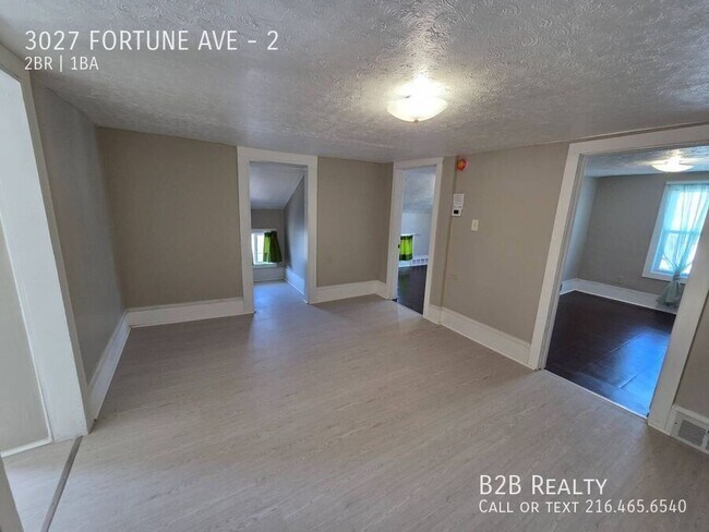 Building Photo - 3027 Fortune Ave