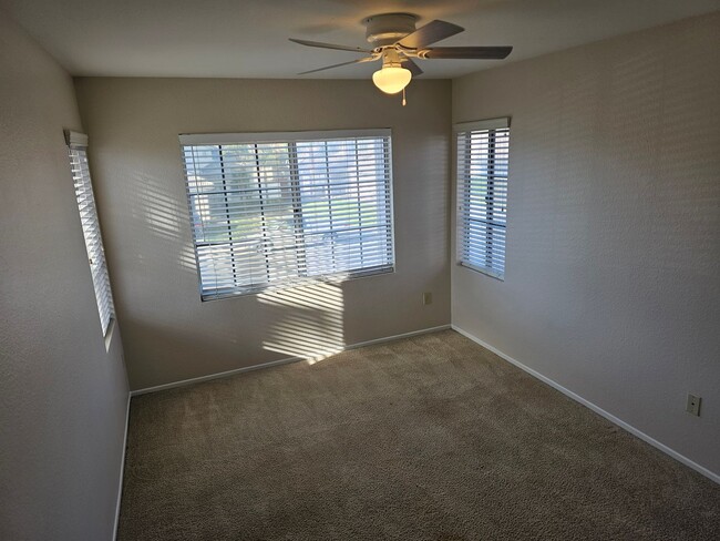 Building Photo - Wonderful  Menifee Lakes 3 BR