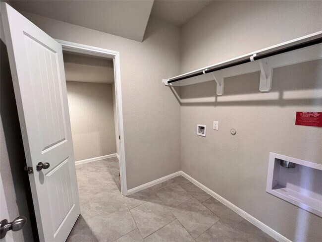 Building Photo - 3507 Sicily Island Ln