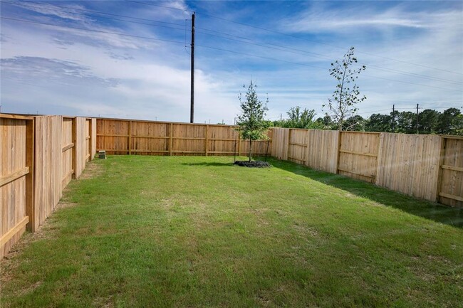 Building Photo - 4022 Balboa Dr