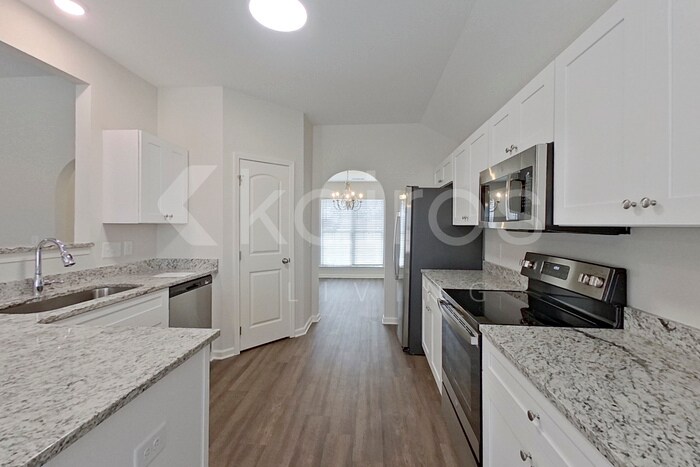 Building Photo - 1883 Landing Pl
