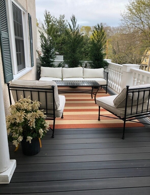 Building Photo - 21 Marlboro St