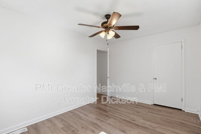 Building Photo - 704 McPherson Dr