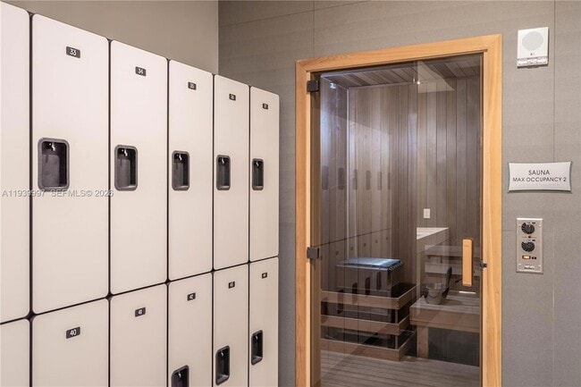 Building Photo - 6410 NW 105th Pl