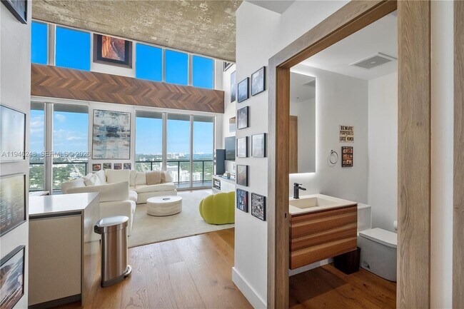 Building Photo - 3470 E Coast Ave