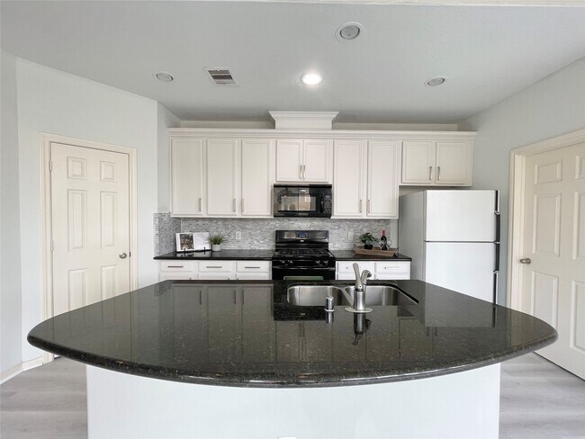 Building Photo - 3625 Standing Rock Dr