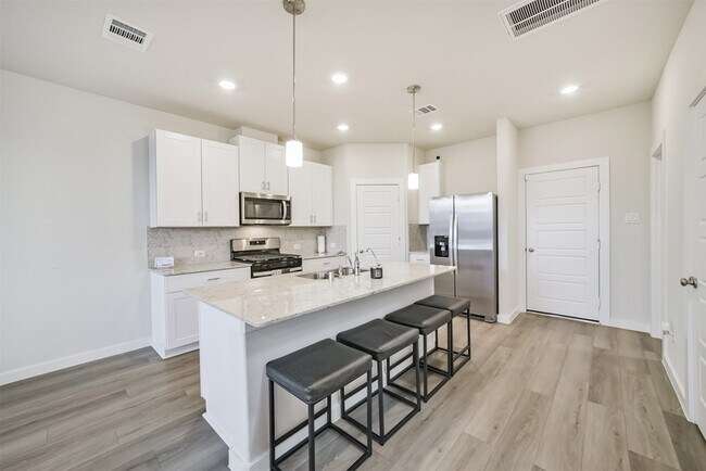 Building Photo - 14834 Slow River Ave