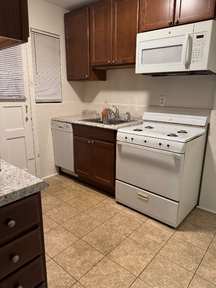 Building Photo - 3920 Berger Ave