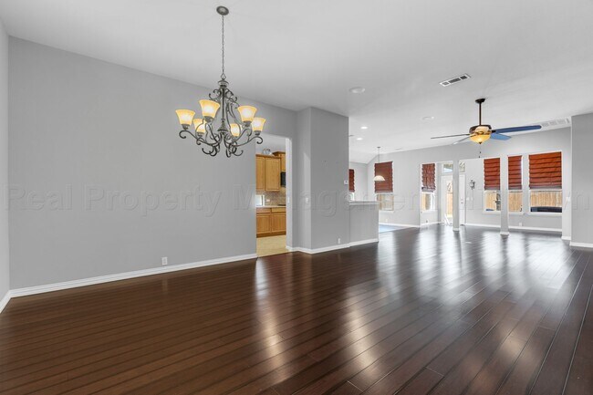 Building Photo - Stunning 1 story home in sought-after Mira...