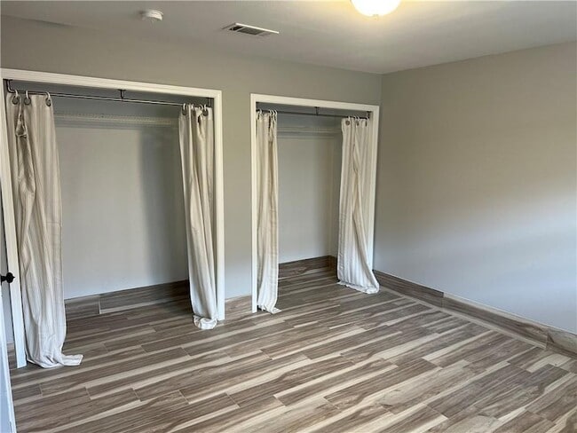 Building Photo - 9104 Amour Dr