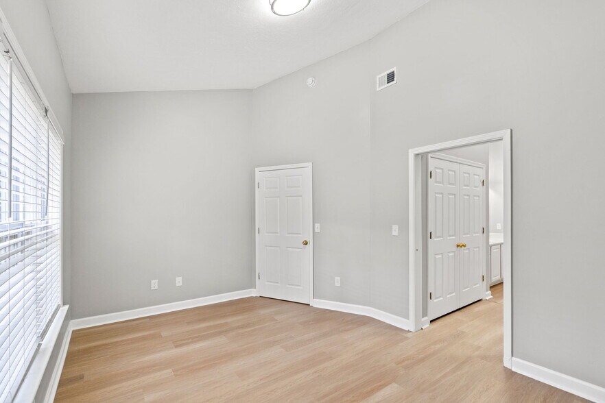 Building Photo - 112 Westhaven Dr