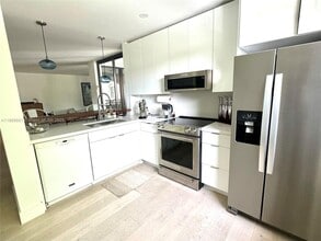 Building Photo - 3553 Magellan Cir