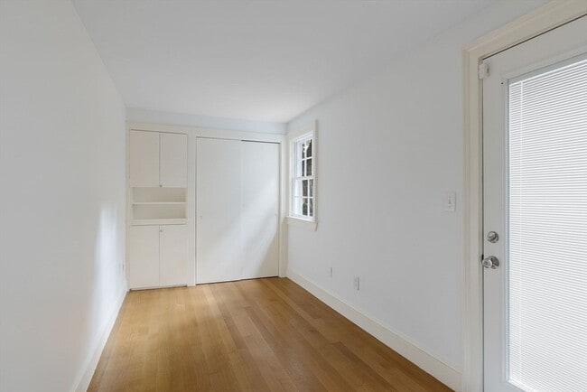 Building Photo - 24 Fayette St